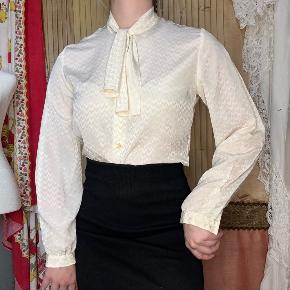 Vintage 80’s Chic Ivory Blouse with Tie Neck